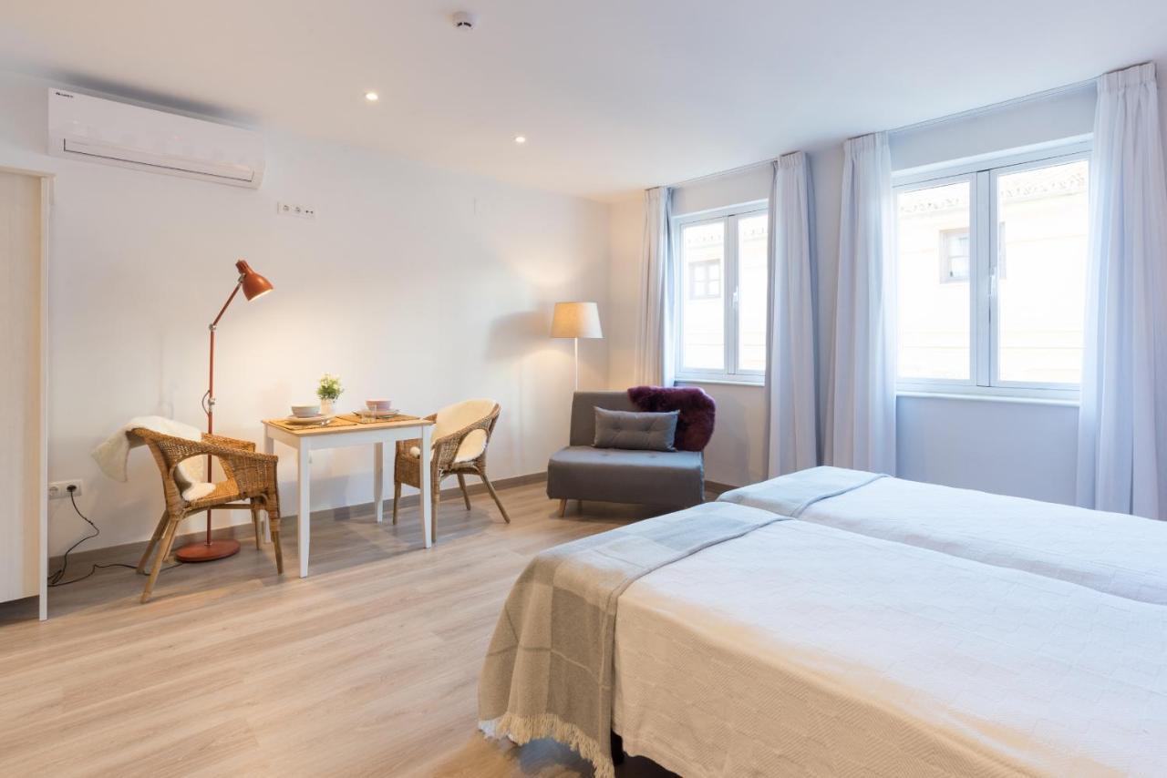 Sharingco Atarazanas Premium Loft VI Apartment Malaga Luaran gambar